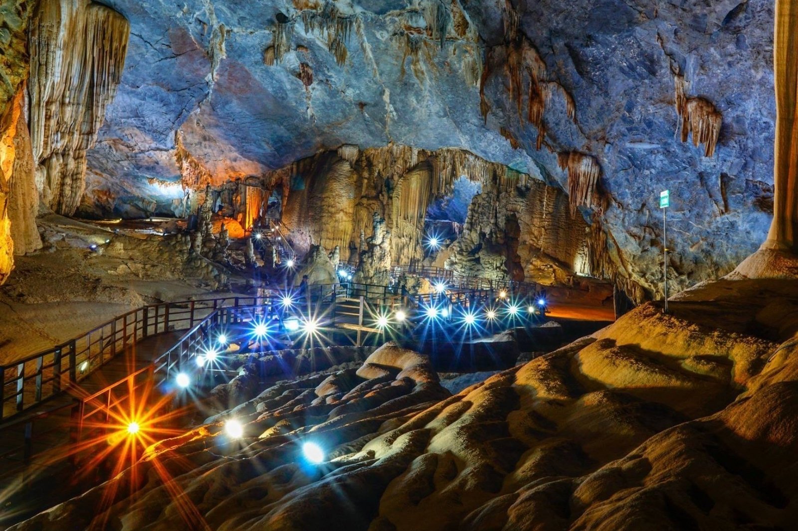 Động Thiên Đường: Cuộc phiêu lưu kỳ ảo, khám phá tuyệt tác dưới lòng đất 9 Thám hiểm động Thiên Đường - Hành trình đi qua vùng đất kỳ ảo